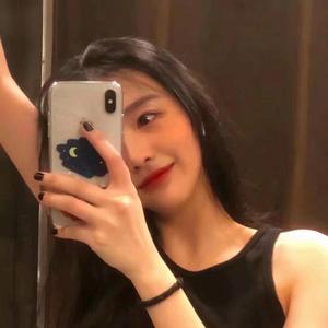 中国熟女裸体俱乐部
